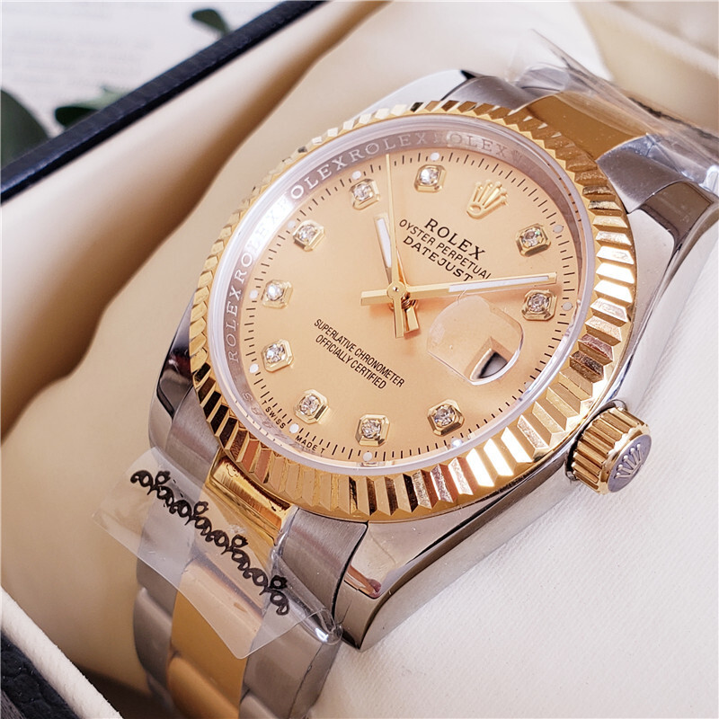 4afaa843 Rolex Oyster Perpetual DateJust 40mm - Image 1