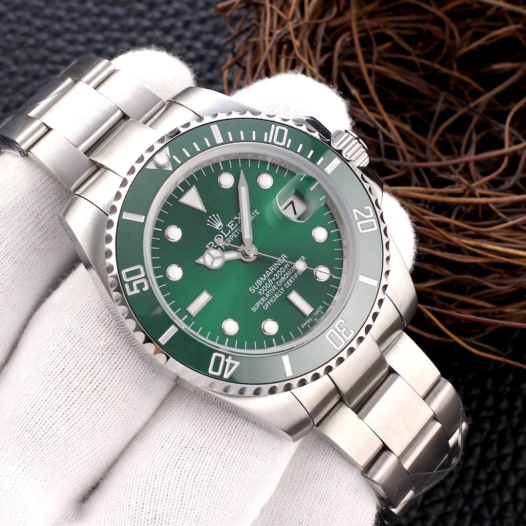 bc4e5f5c Rolex Submariner 41mm Green Dial 126613LN - Image 1
